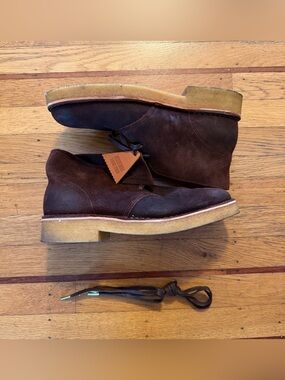 Clarks Brown Suede Desert Boots - Lace-Up Chukka